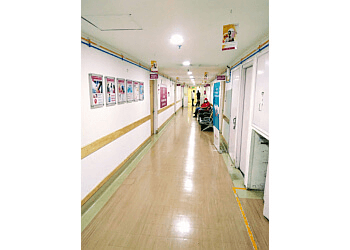 Dr. Lalit Kumar Agarwal, MBBS, MD, DM, DNB - WOODLANDS MULTISPECIALITY HOSPITAL