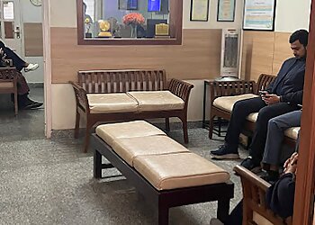 Dr. Lipy Gupta, MBBS, MD - GREEN PARK FAMILY MEDICINE CLINIC