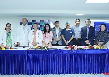 Dr. Lovy Gaur, MBBS, MD, DNB - MAX SUPER SPECIALITY HOSPITAL