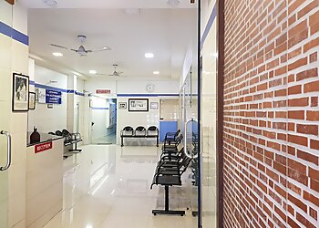 Dr. M. Mithran, MBBS, D Ortho, DNB Ortho, M.CH Ortho - MUTHU HOSPITAL