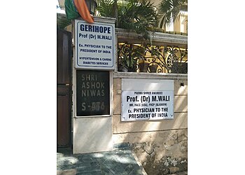 Dr. M. Wali, MBBS, MD - GERIHOPE CLINIC