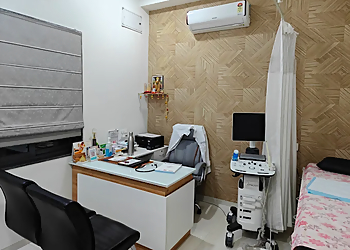 Dr. Madhu Juneja, MBBS, MS - PETALS CLINIC