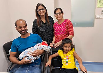 Dr. Madhu Juneja, MBBS, MS - PETALS CLINIC