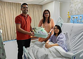 Dr. Madhu Juneja, MBBS, MS - PETALS CLINIC