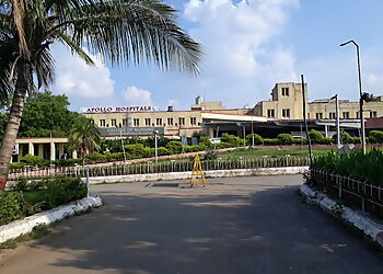 Dr. Mahendra P Samal, ,MBBS, MD, DM, DNB, FACC, FESC, FSCAI - Apollo Hospitals