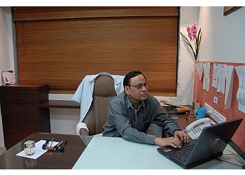 Dr. Mahesh Desai, MD, DPM