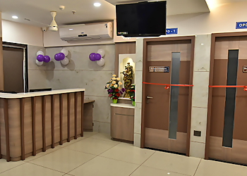 Dr. Mahesh Dudhagara, MBBS, MS(Ortho) - AVADH MULTISPECIALITY HOSPITAL