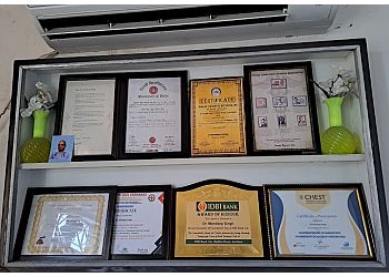 Dr. Mandeep Singh, MBBS, MD, DM - MANDEEP CHEST CLINIC