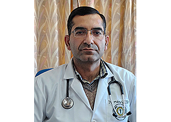 Dr. Maneesh Sahni, MBBS, MD - TENZIN HOSPITAL