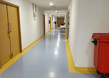 Dr. Manish Chomal, MBBS, DNB - RHL RENOVA CANCER CENTRE