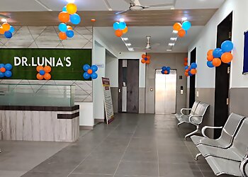 Dr. Manish Kumar Lunia, MBBS, MD, DM - DR. LUNIA GASTRO & LIVER CLINIC