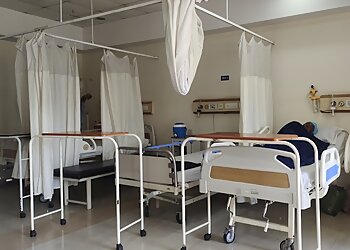 Dr. Manish Pattani, MD, DNB - HCG HOSPITALS