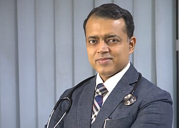 Noida Oncologists Dr. Manish Singhal, MD, DM (AIIMS), ECMO - CANCER CONSULT INDIA image 1