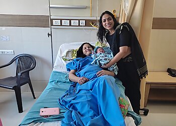 Dr. Manisha Jain MBBS, MS