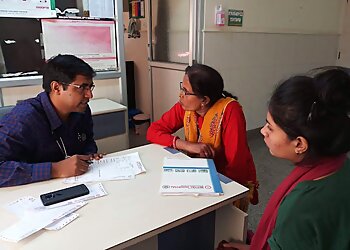 Dr. Manoj Kumar, MBBS, MD, DM