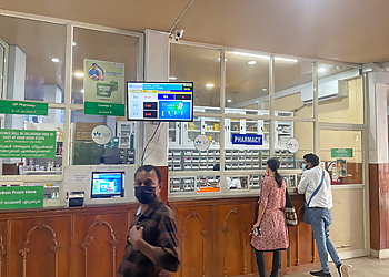 Dr. Manoj Kumar M, MBBS , MS, MCh - SUT PATTOM HOSPITAL