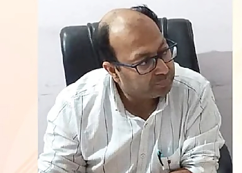 Dr. Manoj Kumar Sudrania, MBBS, MS, M.ch - ADHISTHANA URO-GYNAE CARE