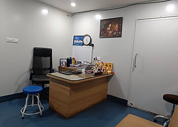 Dr. Manoranjan Dash, MBBS, MD - SS MEDICARE CHEST CLINIC