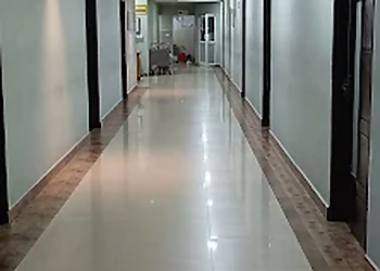 Dr. Manu R, MBBS, MD, DM - MEDITRINA HOSPITALS