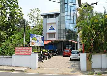 Dr. Mariam Roshan Zachariah, MBBS, DOMS, MS - ROSHAN EYE CARE HOSPITAL