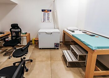 Dr. Mario J. Bukelo, MBBS, MD, FAGE - ATHENA HOSPITAL