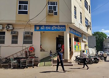 Dr. Mayank Jain, MBBS, DM - SHRI RAM HOSPITAL