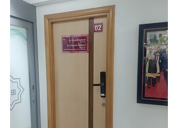 Dr. Mayank Somani - APOLLOMEDICS HOSPITAL