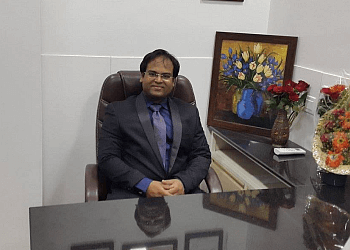 Dr. Mayur Dhake, MBBS, DNB - MOVEMENT IS LIFE ORTHOPEDIC CLINIC
