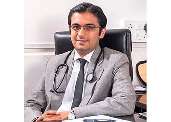 Dr. Mehul Thakkar, MBBS, MD, DNB, FCCP