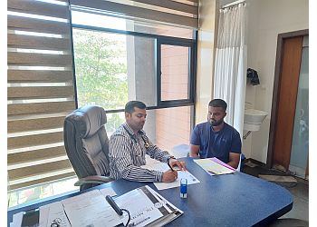 Dr. Milan Bipinchandra Modi, MBBS, DNB - DR. MODI CHEST CLINIC