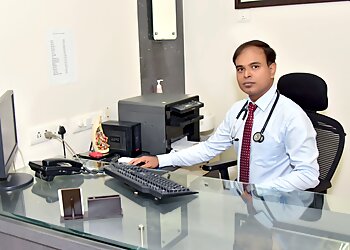 Dr. Milind Kharche, MBBS, MD, DNB, DM - UNITED CIIGMA HOSPITAL
