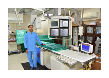 Dr. Milind Kharche, MBBS, MD, DNB, DM - UNITED CIIGMA HOSPITAL