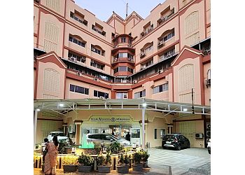 Dr. Mithilesh Mishra, MBBS, MS, MRCS, M.Ch - BHAKTIVEDANTA HOSPITAL & RESEARCH INSTITUTE