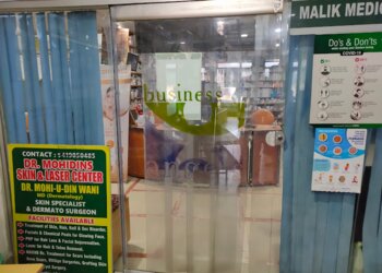 Dr. Mohindin Wani, MD - DR. MOHIDIN'S SKIN & LASER CENTRE