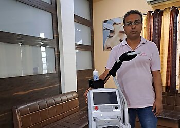 Dr. Mohit Bansal, MBBS, MD