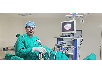 Dr Mukesh Kumar Vijay, MBBS, MS, MCh - HEALCARE SUPERSPECIALITY PRIVATE LIMITED