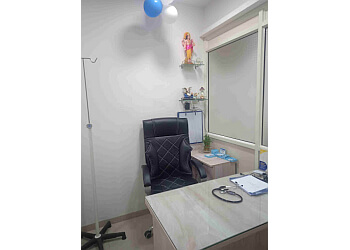 Dr. Mukesh Mahajan, MBBS, MD, DNB - PHOENIX MULTI SPECIALITY CLINIC