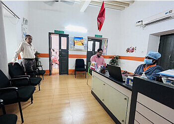 Dr. N.R Shrinivaasan, BDS, MDS - Dr. Smilez Dental Center