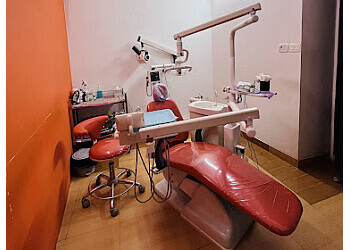 Dr. N.R Shrinivaasan, BDS, MDS - Dr. Smilez Dental Center