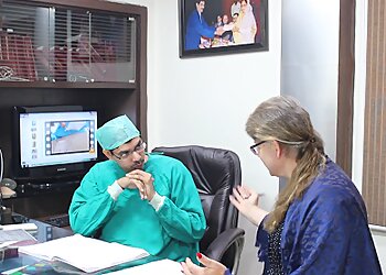 Dr. Narendra Kaushik, MBBS, MS, M.Ch, DNB - OLMEC COSMETIC AND PLASTIC SURGERY CENTRE