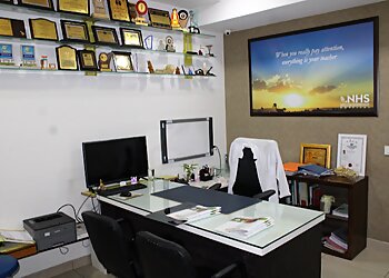 Dr. Naveen Chitkara, MBBS, MS, M.Ch - NHS HOSPITAL