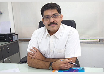 Dr. Naveen Chitkara, MBBS, MS, M.Ch - NHS HOSPITAL