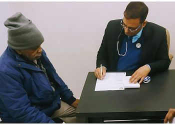 Dr. Naveen Kumar Ailawadi, MBBS, MD - DR. NAVEEN AILAWADI CHEST CLINIC