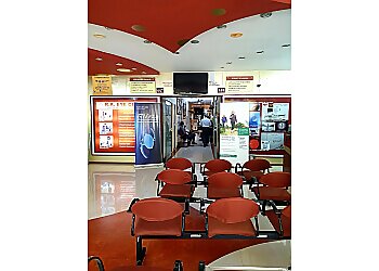 Dr. Naveen Narendranath, MBBS, DO, DNB - RK EYE CENTRE