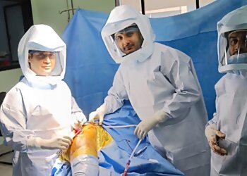 Dr. Naveen Sharma, MBBS, MS, DNB (Ortho) - ADVANCE ORTHOPEDIC AND SPORTS INJURY HOSPITAL