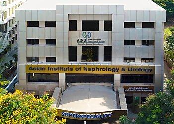 Dr. Navinath M, MBBS, MD, DM, DNB, MNAMS - ASIAN INSTITUTE OF NEPHROLOGY AND UROLOGY
