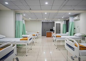 Dr. Nayan Timbadiya, MBBS, MS, DNB - EROS HOSPITAL