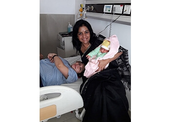 Dr. Neelam Vinay, MBBS, MRCOG