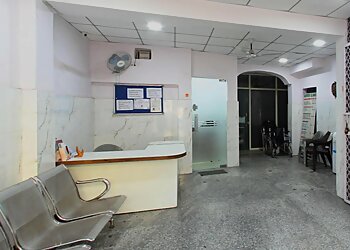 Dr. Neeraj Agarwal, MBBS, MD, DM - AYUSH CLINIC