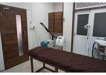 Dr. Neeraj Bhaban MBBS, MS, M.Ch, DNB - NIRMITI PLASTIC, COSMETIC & LASER SURGERY CENTER